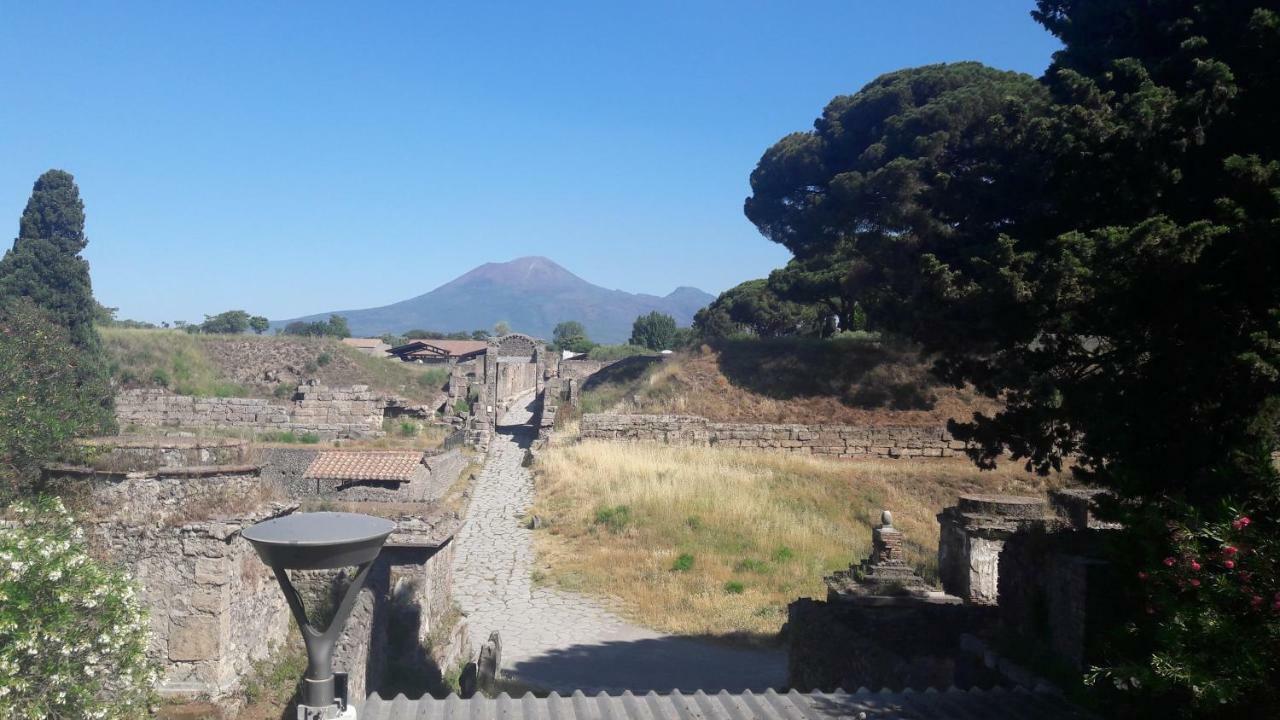 B&B Cornelia Pompeii Eksteriør bilde